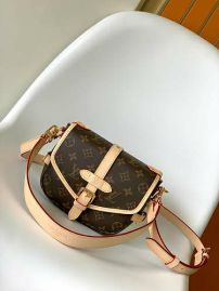 Picture of LV Lady Handbags _SKUfw143498796fw